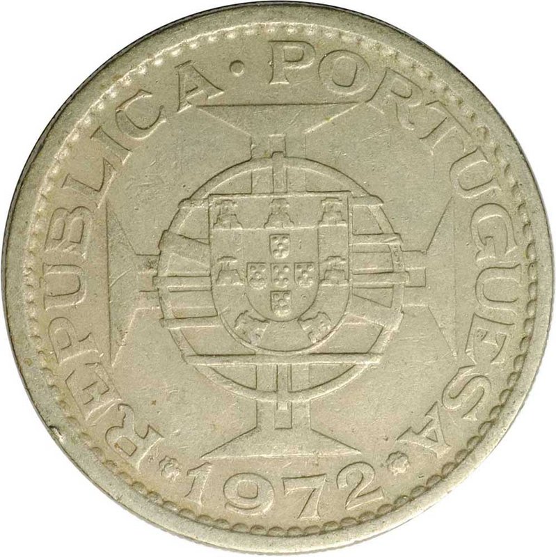 Монета 5 эскудо 1972 Ангола