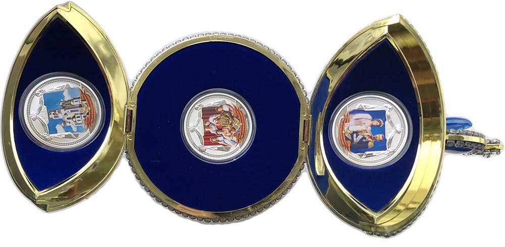 Набор 2 доллара 2009 Последняя русская царская семья: Николай II, Романовы, Храм-на-Крови Фиджи 3 монеты (футляр)