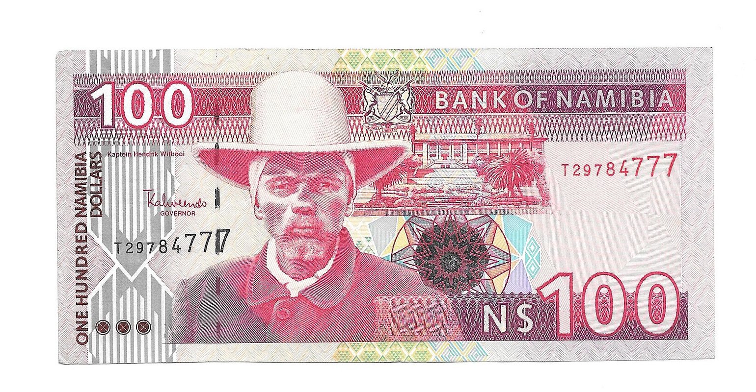 Банкнота 100 долларов 2003 Намибия
