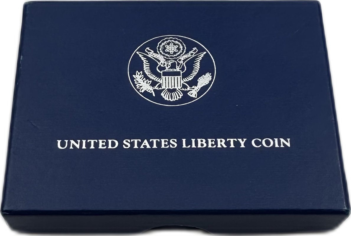 Монета 1 доллар 1986 P 100 лет статуе Свободы Остров Эллис UNC США в футляре