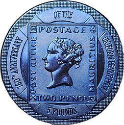 фото для Монета 5 фунтов 2000 160 лет единой почтовой марке 2 пенни Голубой титан Гибралтар Аверс