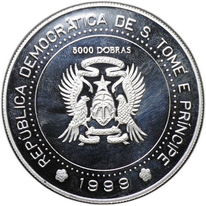 Монета 5000 добр 1999 Миллениум 2000 Сан-Томе и Принсипи