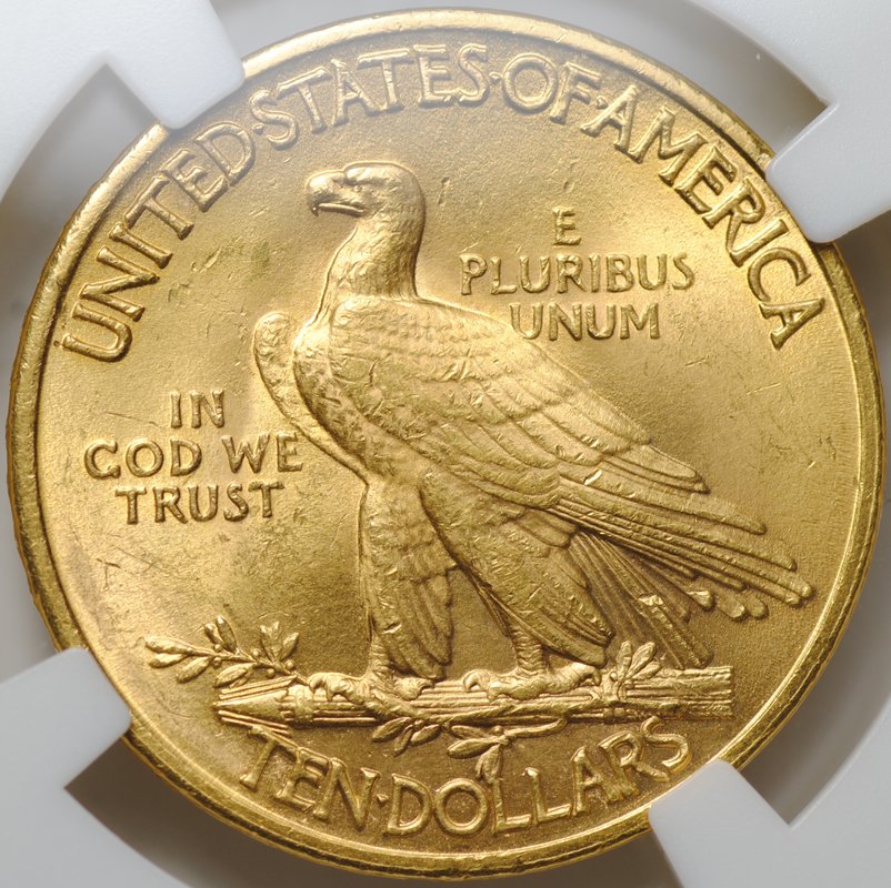 Монета 10 долларов 1932 США слаб ННР MS 62