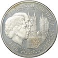 Монета 5 фунтов 1997 50 лет свадьбе Королевы Елизаветы II и Принца Филиппа Гернси