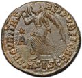 Монета Фоллис 367-375 Валент II Сисак Виктория Римская империя