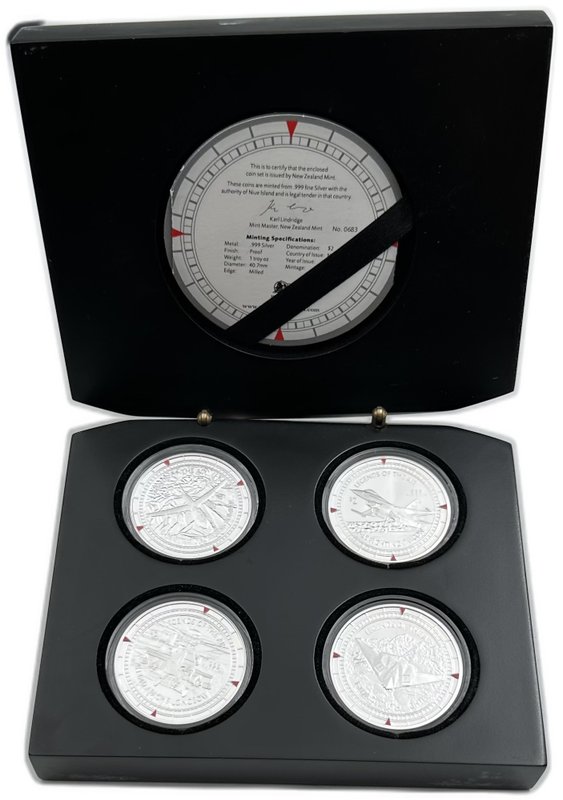 Набор 2 доллара 2011 Легенды воздуха Самолеты Ниуэ 4 монеты