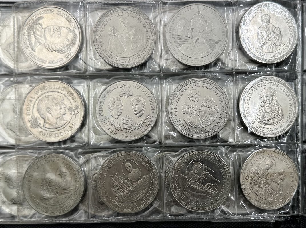 Подборка монет 25 пенсов, 1 крона, доллар 1977-2008 Гибралтар, Остров Мэн, Тристан-да-Кунья, Джерси, Гернси, Бермуды 41 штука