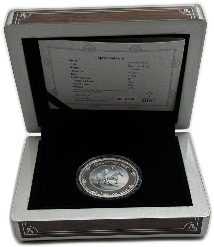 Монета 2 доллара 2014 Год лошади Китайский гороскоп Ниуэ