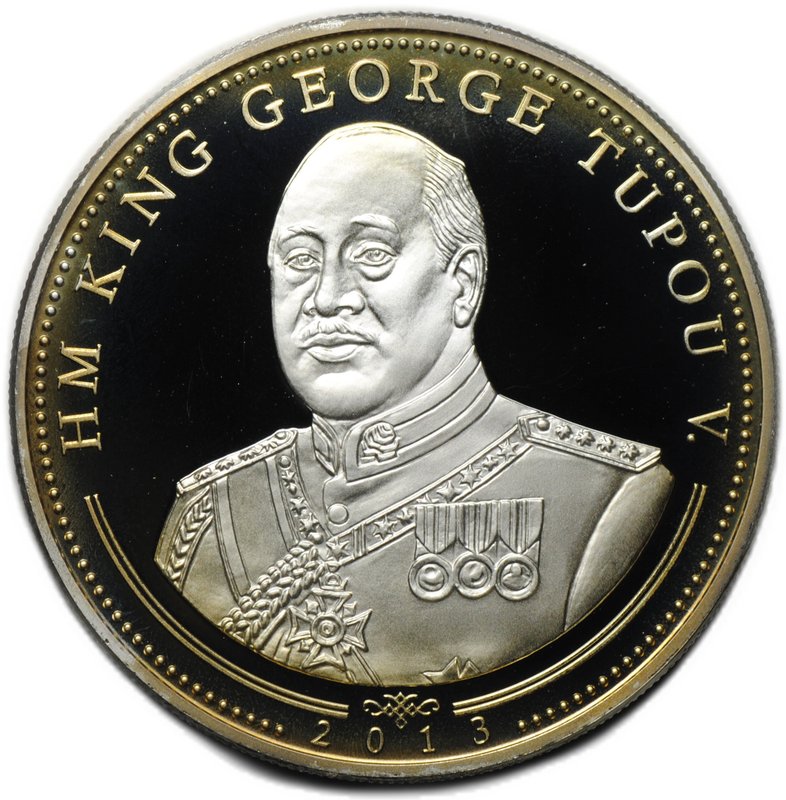 Монета 5 паанга 2013 Чемпионат мира по футболу Бразилия 2014 Тонга