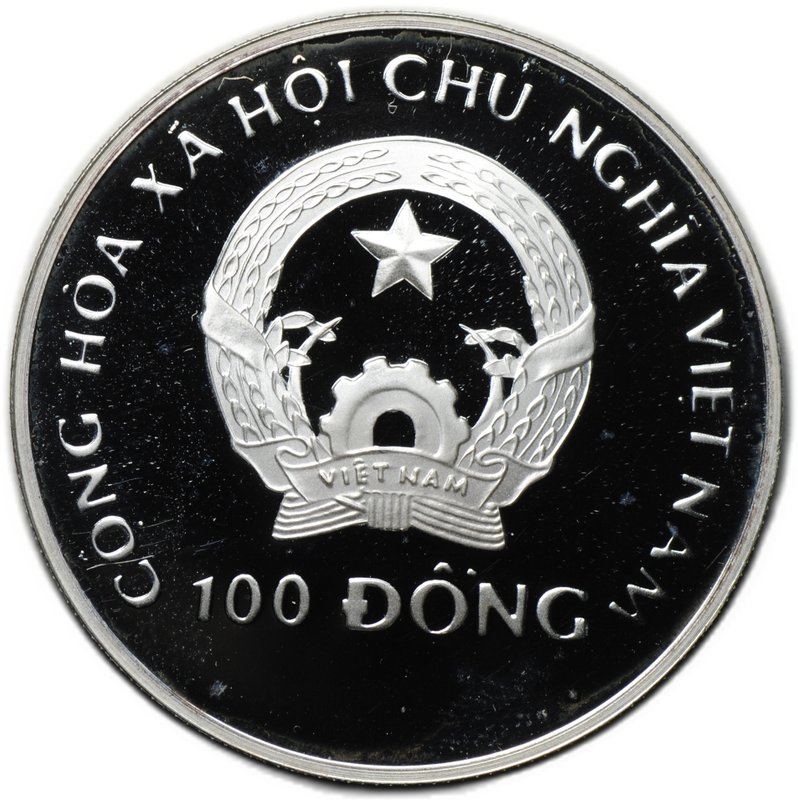 Монета 100 донг 1992 Чемпионат мира по футболу 1994 Вьетнам