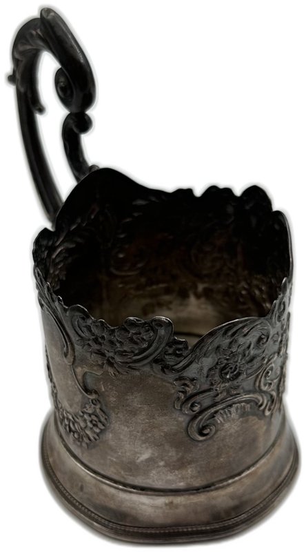 Серебряный подстаканник Купидон в цветочном узоре серебро 875 пробы, клейма ИПХ 131 гр