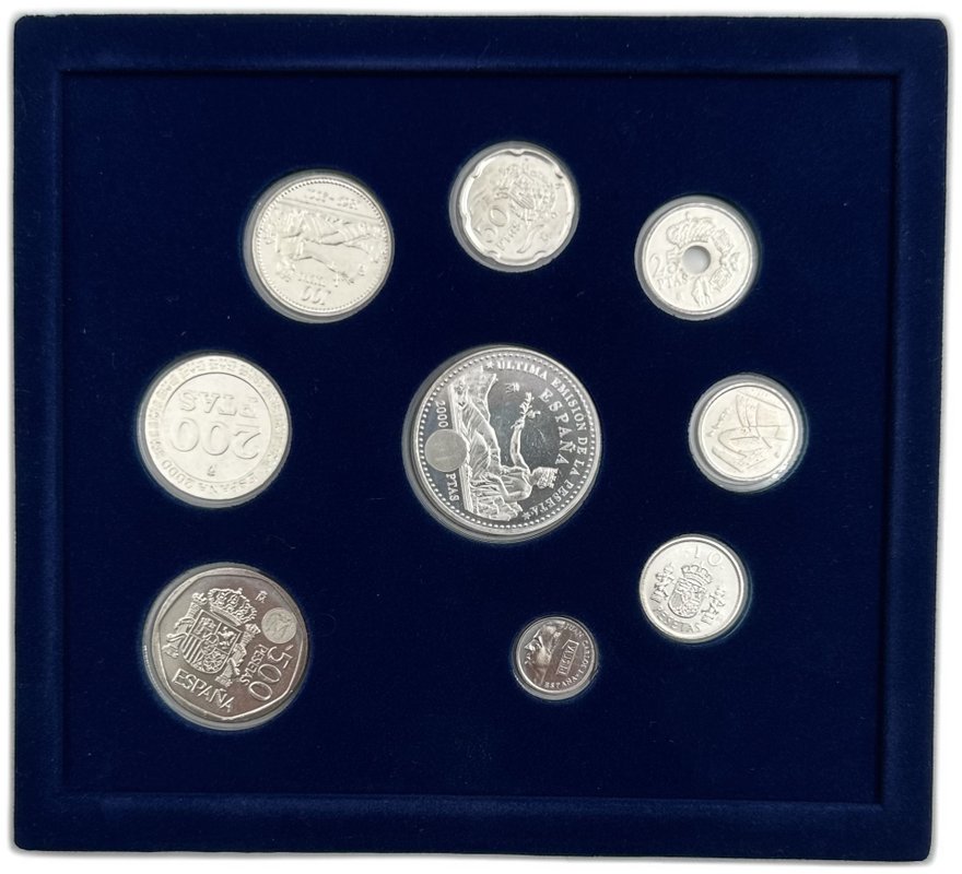 Набор 1, 5, 10, 25, 50, 100, 200, 500, 2000 песет 2000-2001 Последние песеты Испания