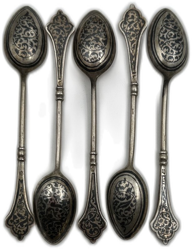 Набор из 5 серебряных кофейных / чайных ложек с чернью серебро 875 пробы 7 АХ СССР 93,1 гр