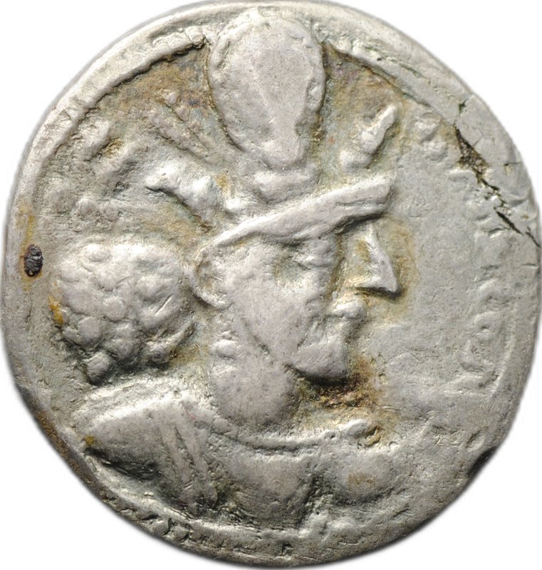 Монета Драхма 309-379 Шапур II Государство Сасанидов