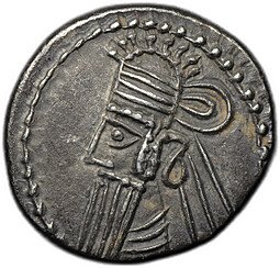 фото для Монета Драхма 147-191 Вологез IV Парфия Аверс