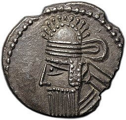 фото для Монета Драхма 147-191 Вологез IV Парфия Аверс