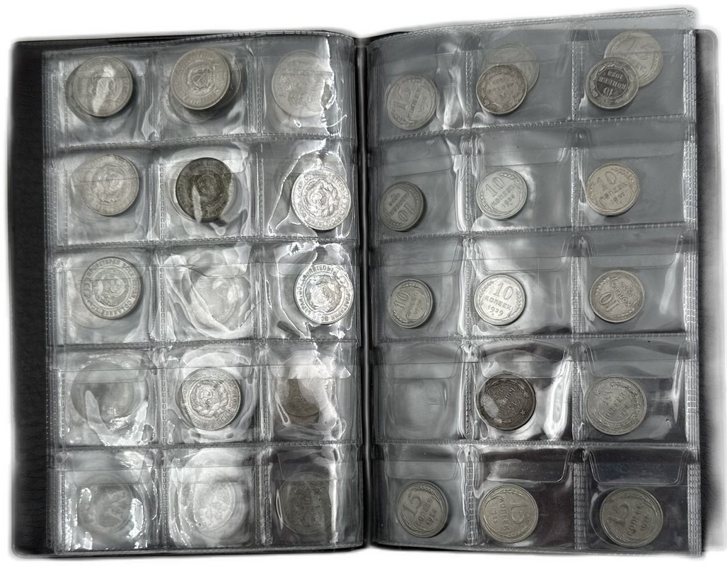 Комплект 10, 15, 20 копеек 1900-1916 и 1922-1930 погодовка 74 монеты в альбоме